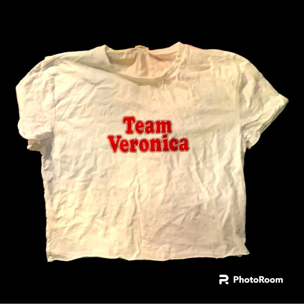 NWT | Crop Top | ‘Team Veronica’ | Garage | Size Large